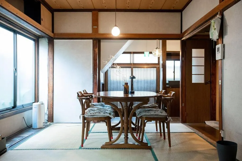 Apartment 【70平米 長期予約大歓迎】6Ldk/日本家屋貸切/大人数で寛げる空間 Tokyo