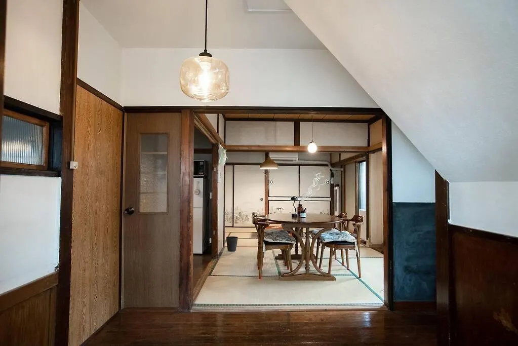 Apartment 【70平米 長期予約大歓迎】6Ldk/日本家屋貸切/大人数で寛げる空間 Tokyo
